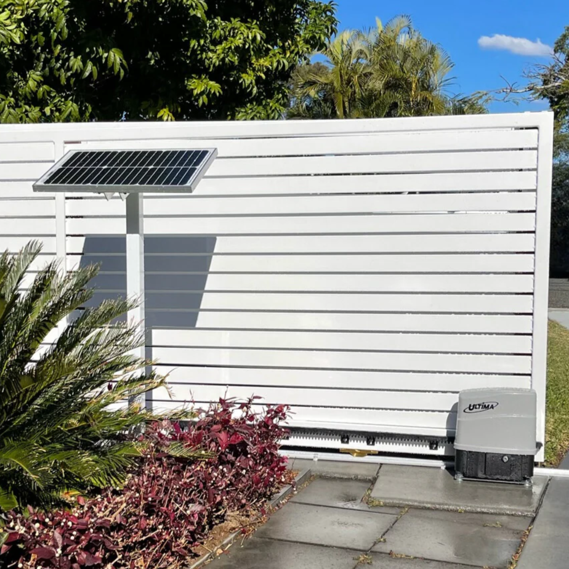 DACE Ultima Slide Gate Operator Solar Kit | Installed on real gate